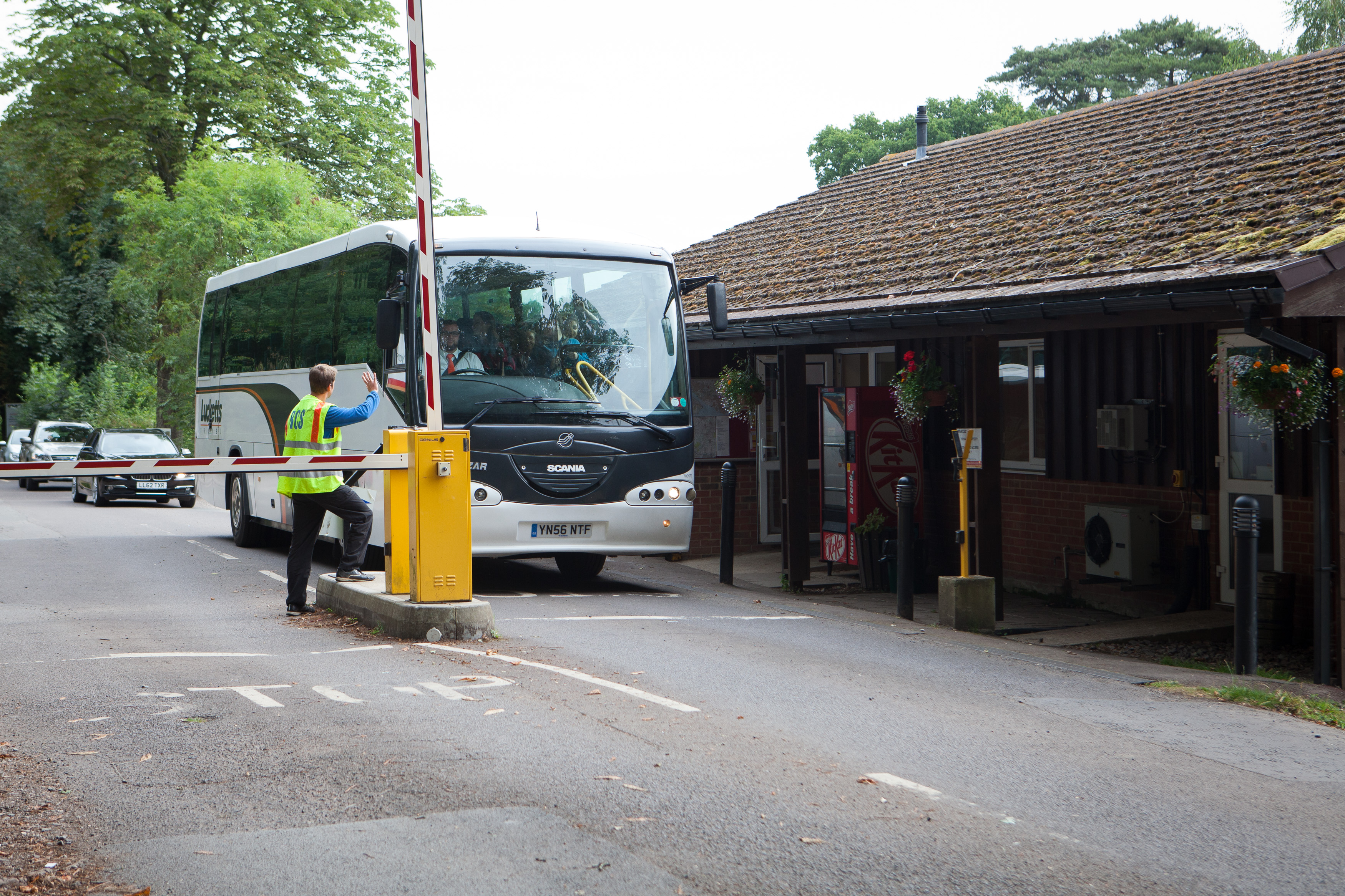 Coach travel to bring groups safely to Fairthorne