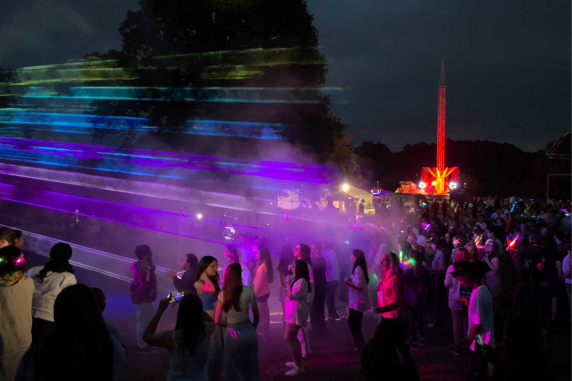 Fireworks or evening entertainment providers