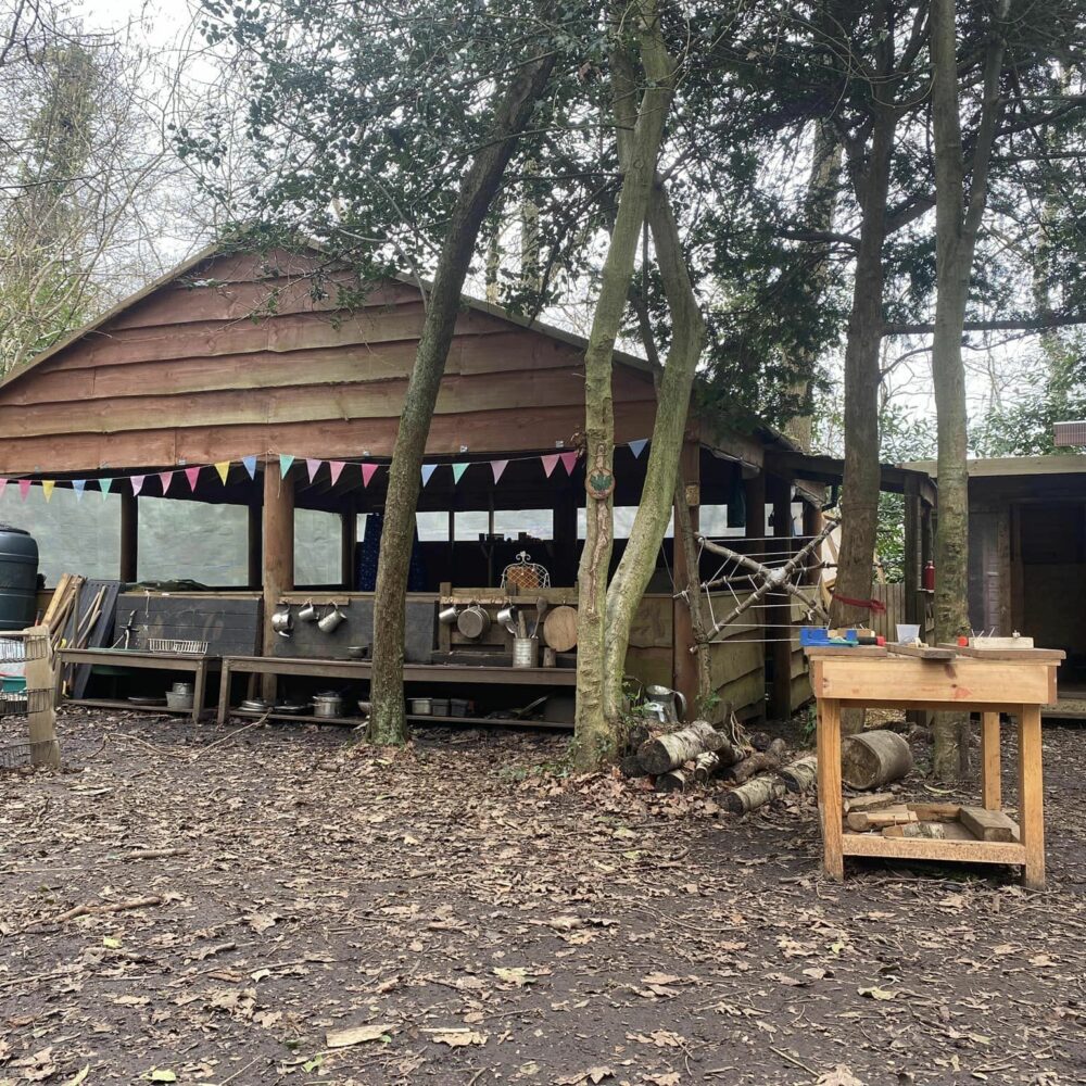 Forest School hut (1) forest school, ymca forest school, forest school southampton, ymca fairthorne manor, nursery forest school